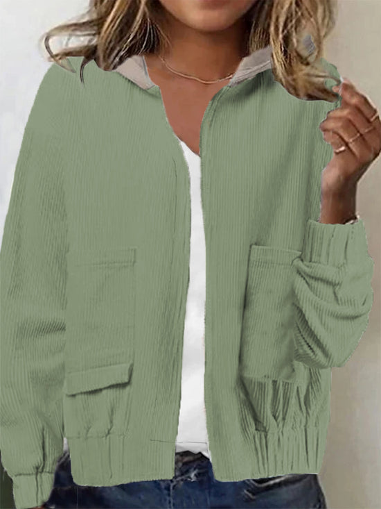 Casual And Fashionable Women&